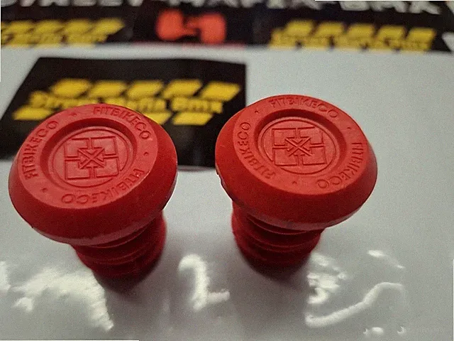 FIT BMX BIKE HANDLEBAR GRIP ENDS PUSH In Red Bar Ends Fit s&m SE GT DK NEW