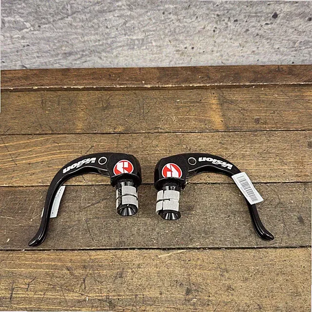Vision TT Aero Brake Levers Pair Black 2-Finger Bullhorn Bar Triathlon Bike